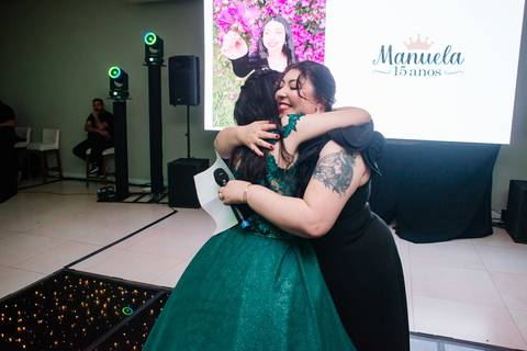 fotos da festa de 15 anos de manuela em canoas pelo fotógrafo Jeferson Paz'
