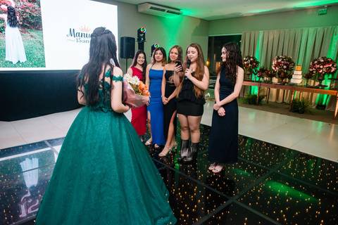 fotos da festa de 15 anos de manuela em canoas pelo fotógrafo Jeferson Paz'