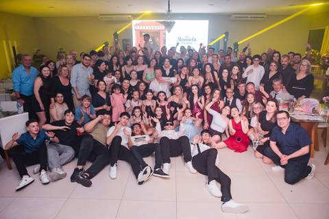 fotos da festa de 15 anos de manuela em canoas pelo fotógrafo Jeferson Paz'