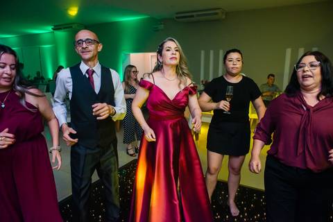 fotos da festa de 15 anos de manuela em canoas pelo fotógrafo Jeferson Paz'