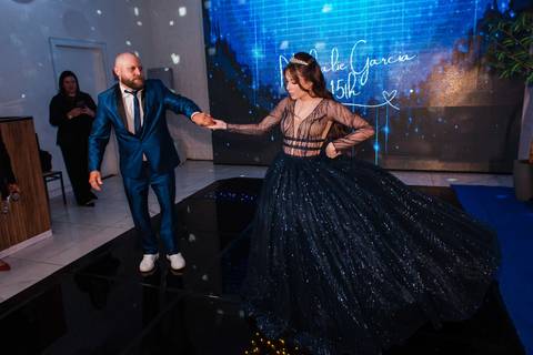 festa de 15 anos de nathalie by jeferson paz fotografia em Thaisa Brusco Beauty Studio e Arte eventos casa de festas'