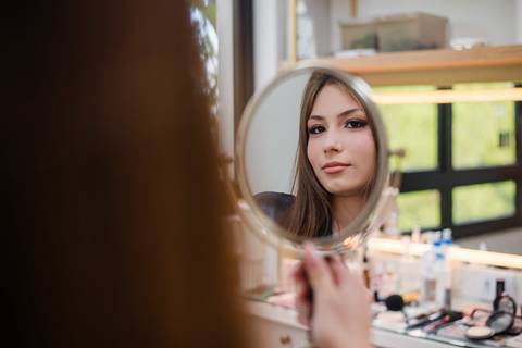 festa de 15 anos de nathalie by jeferson paz fotografia em Thaisa Brusco Beauty Studio e Arte eventos casa de festas'