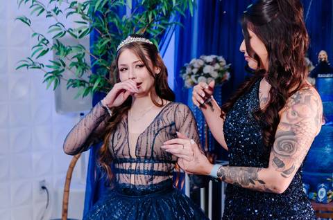 festa de 15 anos de nathalie by jeferson paz fotografia em Thaisa Brusco Beauty Studio e Arte eventos casa de festas'