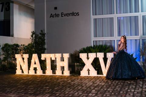 festa de 15 anos de nathalie by jeferson paz fotografia em Thaisa Brusco Beauty Studio e Arte eventos casa de festas'
