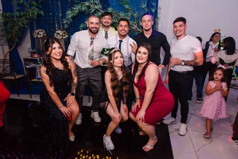 festa de 15 anos de nathalie by jeferson paz fotografia em Thaisa Brusco Beauty Studio e Arte eventos casa de festas'