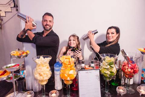 festa de 15 anos de nathalie by jeferson paz fotografia em Thaisa Brusco Beauty Studio e Arte eventos casa de festas'