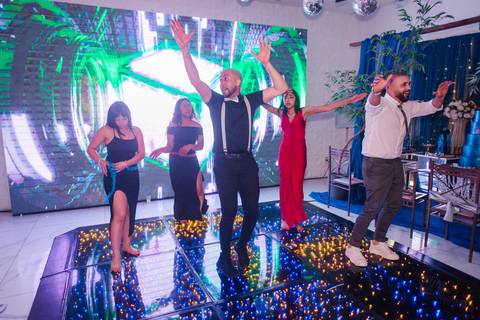 festa de 15 anos de nathalie by jeferson paz fotografia em Thaisa Brusco Beauty Studio e Arte eventos casa de festas'