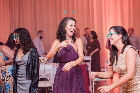 Fotos da festa de 15 anos de manuela flores pelo fotógrafo jeferson paz fotografia no clube do professor gaucho de porto alegre explosao bartenders '