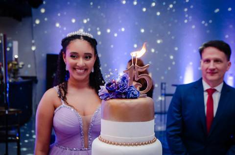 Festa de 15 anos de Rafaela no Gran Fiesta Luxe em Canoas pelo fotógrafo Jeferson Paz'