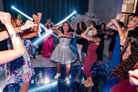 Festa de 15 anos de Rafaela no Gran Fiesta Luxe em Canoas pelo fotógrafo Jeferson Paz'