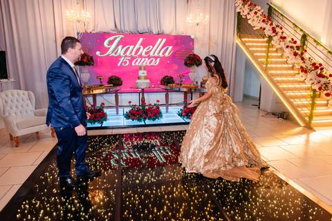 Fotos da festa de 15 anos de Isabella pelo fotógrafo Jeferson Paz'