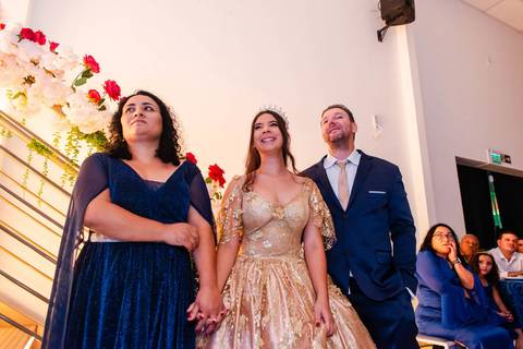 Fotos da festa de 15 anos de Isabella pelo fotógrafo Jeferson Paz'