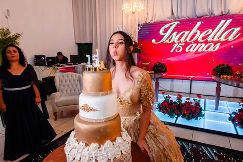 Fotos da festa de 15 anos de Isabella pelo fotógrafo Jeferson Paz'