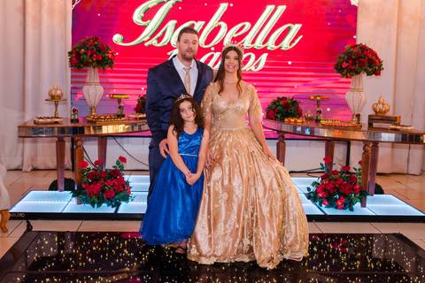 Fotos da festa de 15 anos de Isabella pelo fotógrafo Jeferson Paz'