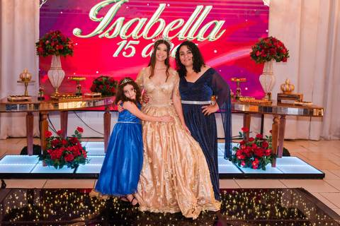 Fotos da festa de 15 anos de Isabella pelo fotógrafo Jeferson Paz'