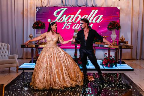 Fotos da festa de 15 anos de Isabella pelo fotógrafo Jeferson Paz'
