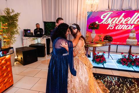 Fotos da festa de 15 anos de Isabella pelo fotógrafo Jeferson Paz'