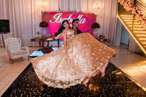 Fotos da festa de 15 anos de Isabella pelo fotógrafo Jeferson Paz'