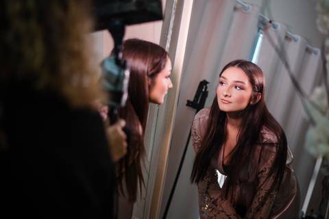 fotos de debutante em sua festa de 15 anos em Sapucaia do Sul no salão de beleza Must Eventos '