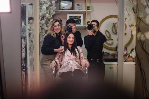 fotos de debutante em sua festa de 15 anos em Sapucaia do Sul no salão de beleza Must Eventos '