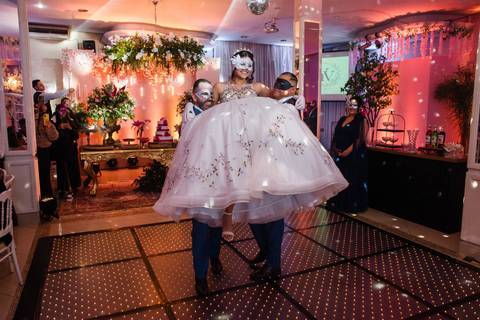 Festa de 15 anos de Yandra no Tradicional Eventos em Novo Hamburgo Fotógrafo Jeferson Paz'