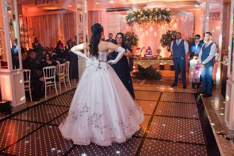 Festa de 15 anos de Yandra no Tradicional Eventos em Novo Hamburgo Fotógrafo Jeferson Paz'