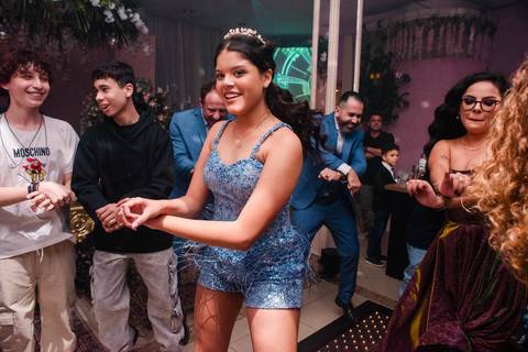 Festa de 15 anos de Yandra no Tradicional Eventos em Novo Hamburgo Fotógrafo Jeferson Paz'