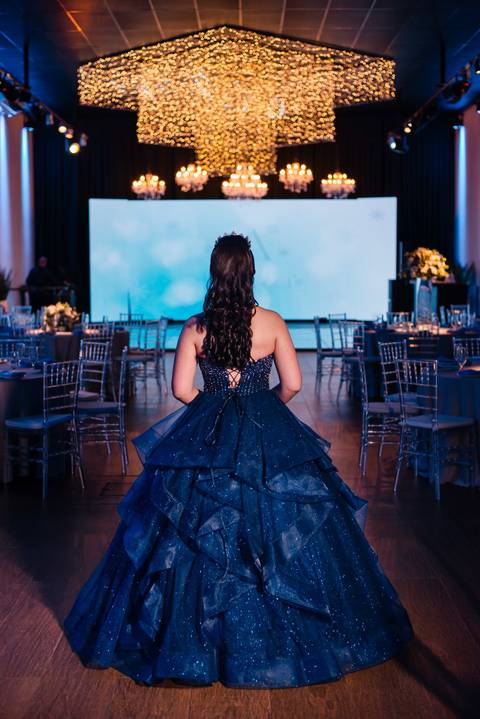fotos da festa de 15 anos de larissa abascal em cachoeirinha no espaço Pátio 115 feitas por Jeferson Paz Fotografia'