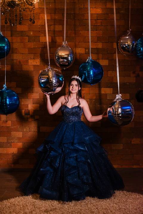 fotos da festa de 15 anos de larissa abascal em cachoeirinha no espaço Pátio 115 feitas por Jeferson Paz Fotografia'