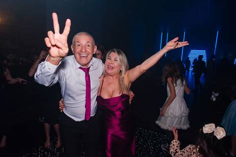 fotos da festa de 15 anos de larissa abascal em cachoeirinha no espaço Pátio 115 feitas por Jeferson Paz Fotografia'