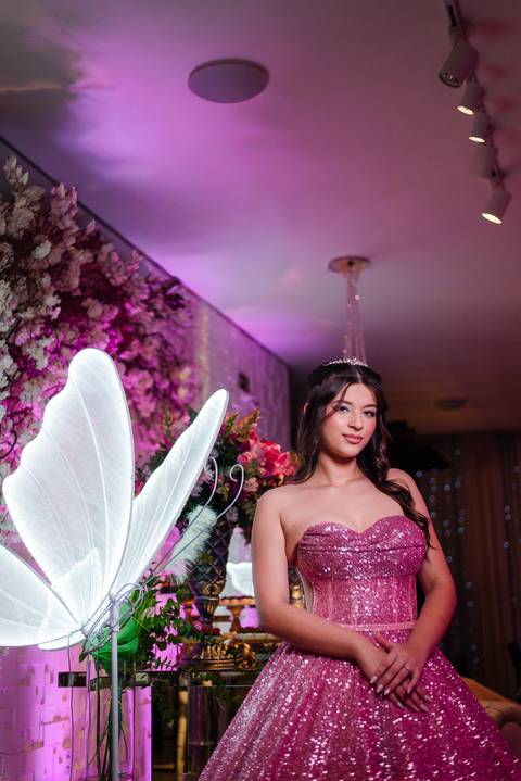 Fotos da festa de 15 anos de Dhiully na Saint Haus Eventos by Jeferson paz Fotografia'