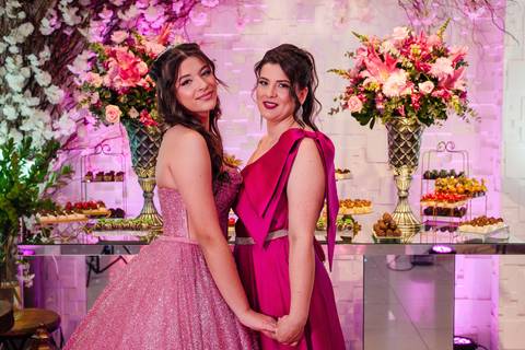Fotos da festa de 15 anos de Dhiully na Saint Haus Eventos by Jeferson paz Fotografia'
