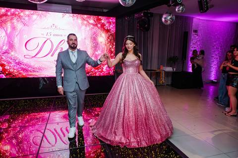 Fotos da festa de 15 anos de Dhiully na Saint Haus Eventos by Jeferson paz Fotografia'