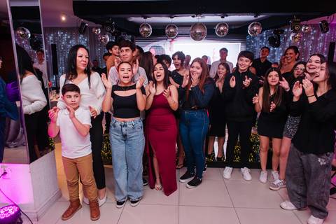 Fotos da festa de 15 anos de Dhiully na Saint Haus Eventos by Jeferson paz Fotografia'