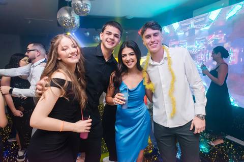 Fotos da festa de 15 anos de Dhiully na Saint Haus Eventos by Jeferson paz Fotografia'