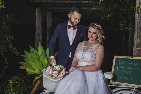 Casamento ao ar livre Ensaio dos noivos'