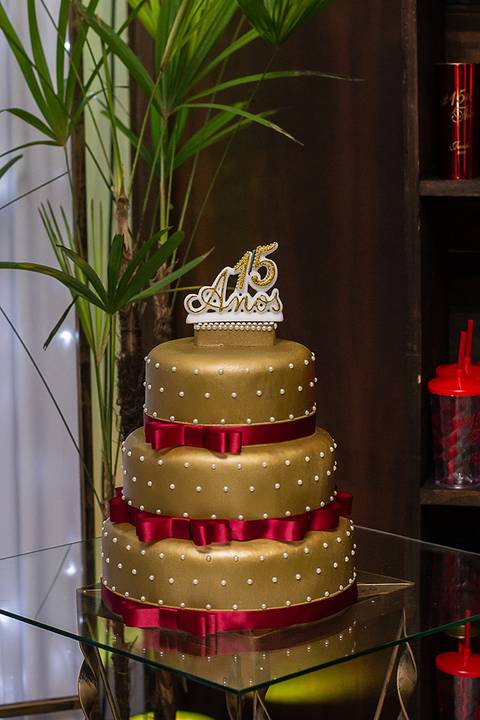 Bolo de festa de 15 anos Porto Alegre'