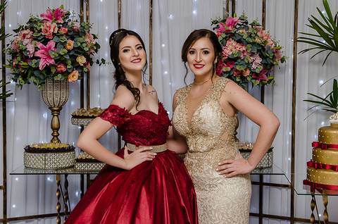 Festa de 15 anos Porto Alegre debutante com a mãe'
