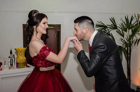 Festa de 15 anos Porto Alegre debutante com o pai'