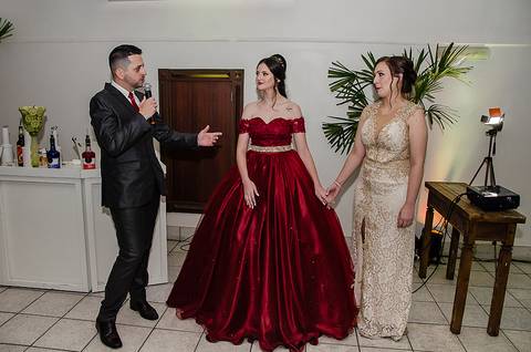 Festa de 15 anos na Sociedade Gondoleiros Porto Alegre homenagem do pai'