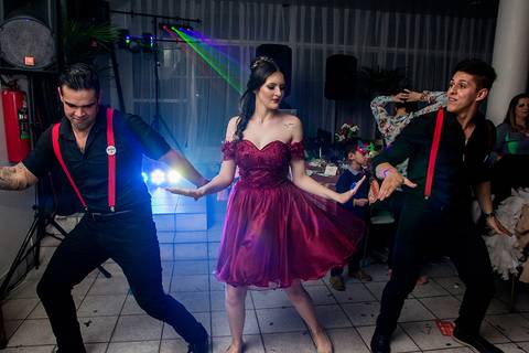Festa de 15 anos na Sociedade Gondoleiros Porto Alegre Balada raio laser'