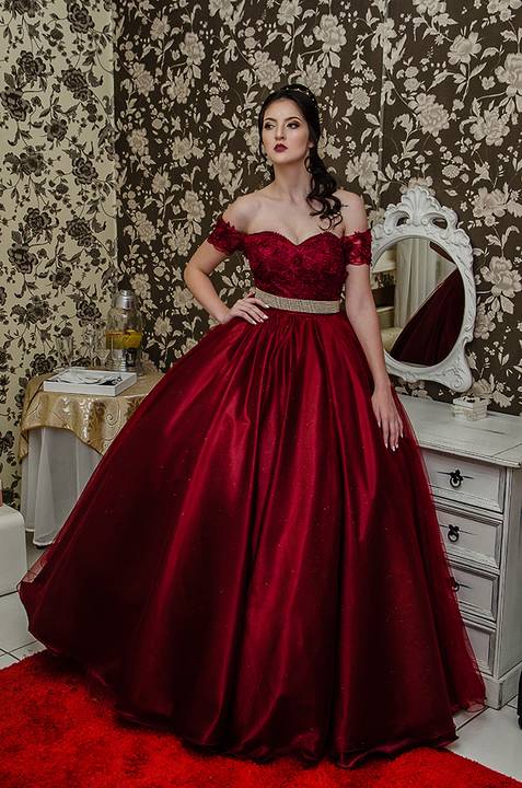 Making of da debutante 15 anos vestido Alle Cabeleireiros Day Spa e Estética'