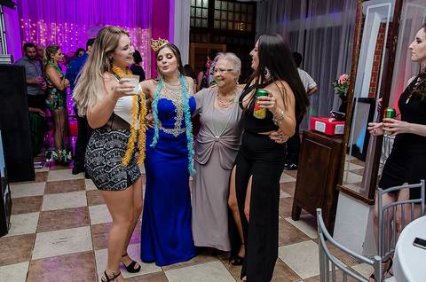 Pista de dança em festa de formatura'