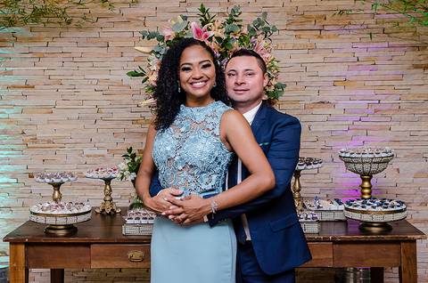 Formanda com o namorado'
