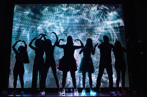 pista de dança em festa de 15 anos'