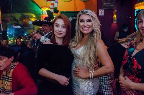 Letícia Swarowski comemora seu aniversário no Guacamole Cocina Mexicana'