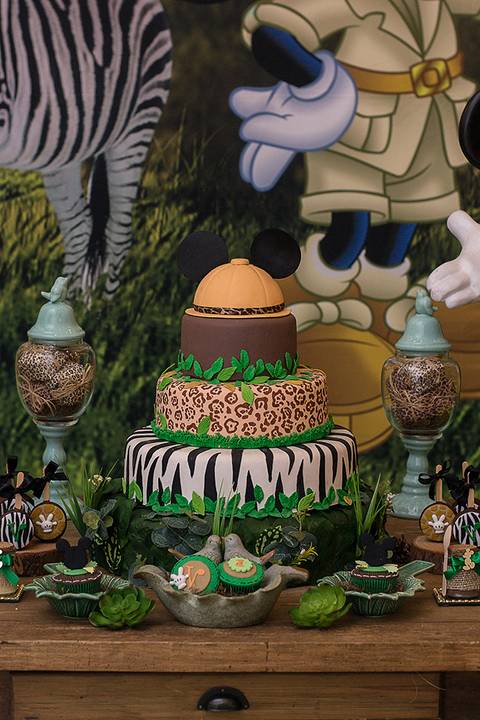 Festa infantil em Richesky Kids & Teens Bolo Mickey Safari'