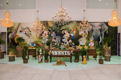 Festa infantil em Richesky Kids & Teens decoração Mickey Safari'