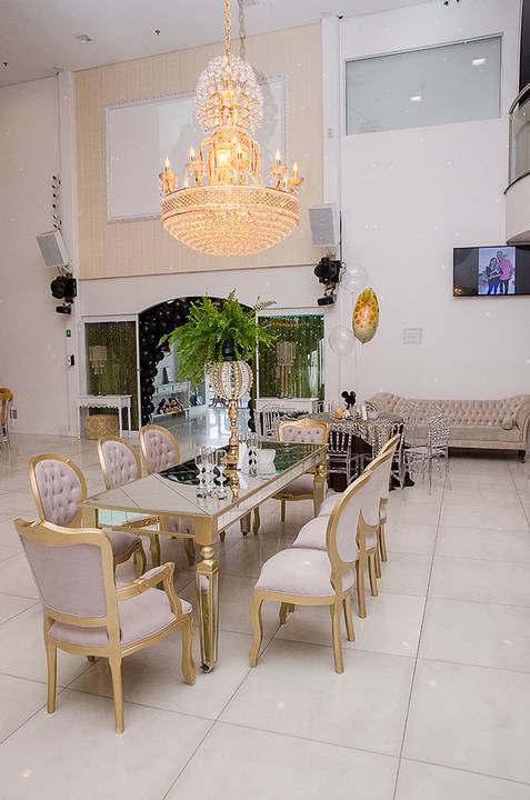 Festa infantil em Richesky Kids & Teens decoração Mickey Safari'