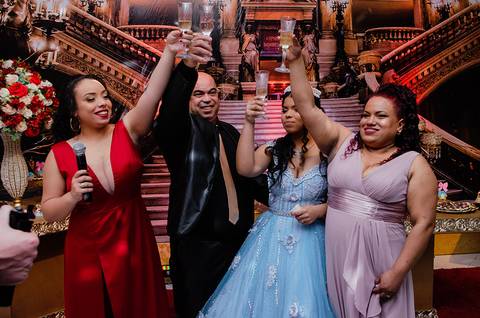 A Festa de 15 anos da Bianca em Sapucaia do Sul'